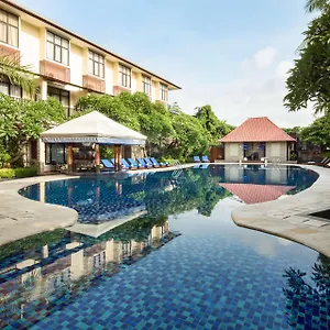 Western Kuta Кута
