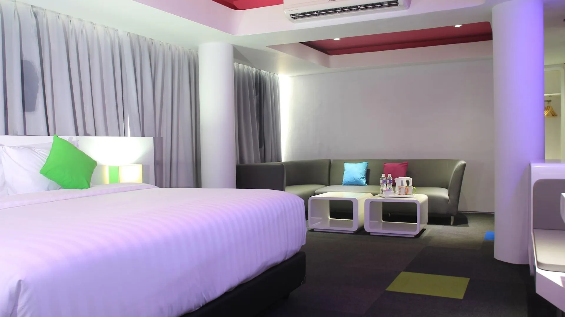 Berry Glee Thematic Hotel Kuta   Kuta (Bali)