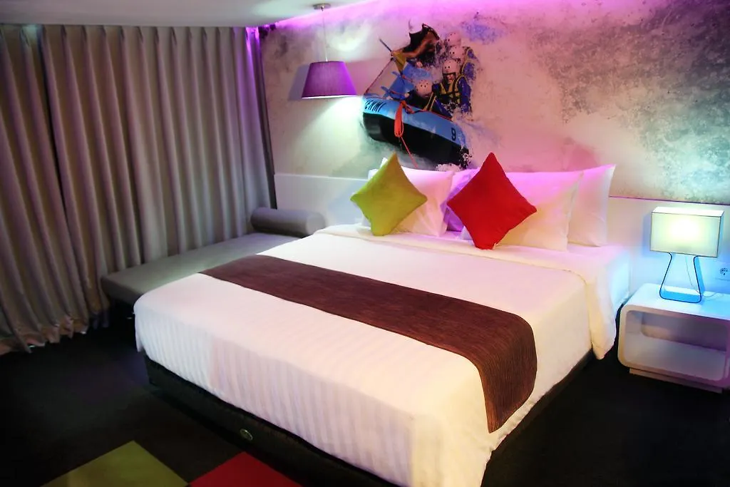 Berry Glee Thematic Hotel Kuta