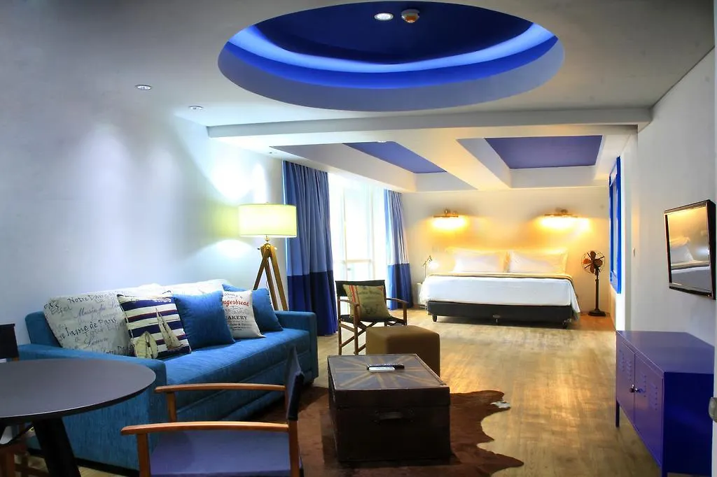 ****  Berry Glee Thematic Hotel Kuta Lombok Indonésie